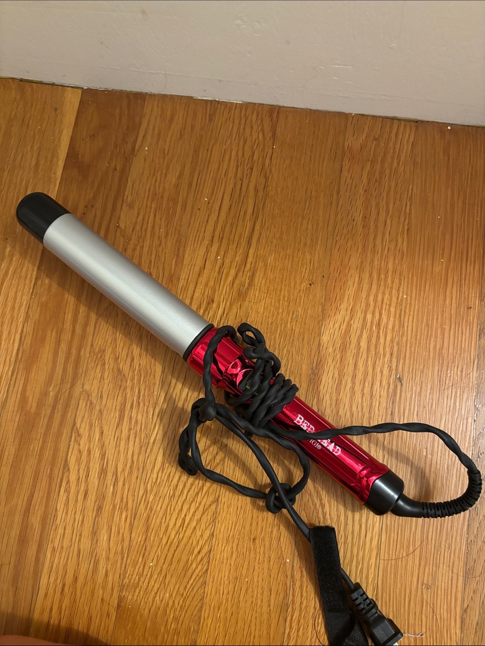BedHead Red and Silver Curling Wand